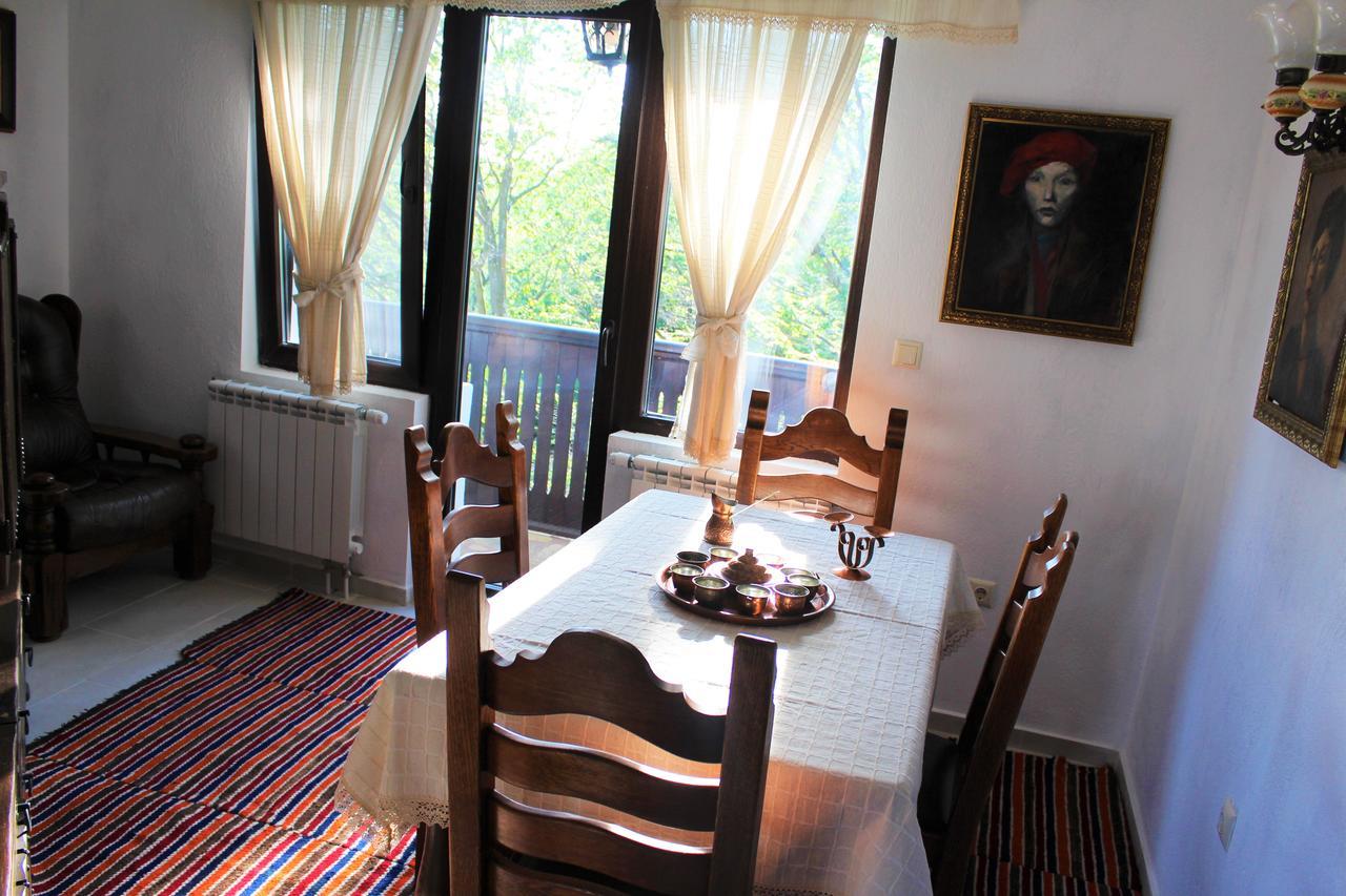 Hotel Sokay Τριάβνα Εξωτερικό φωτογραφία