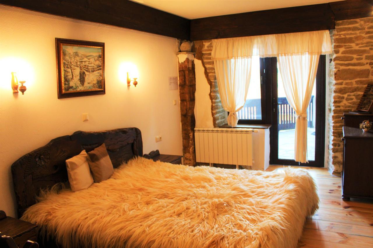 Hotel Sokay Τριάβνα Εξωτερικό φωτογραφία