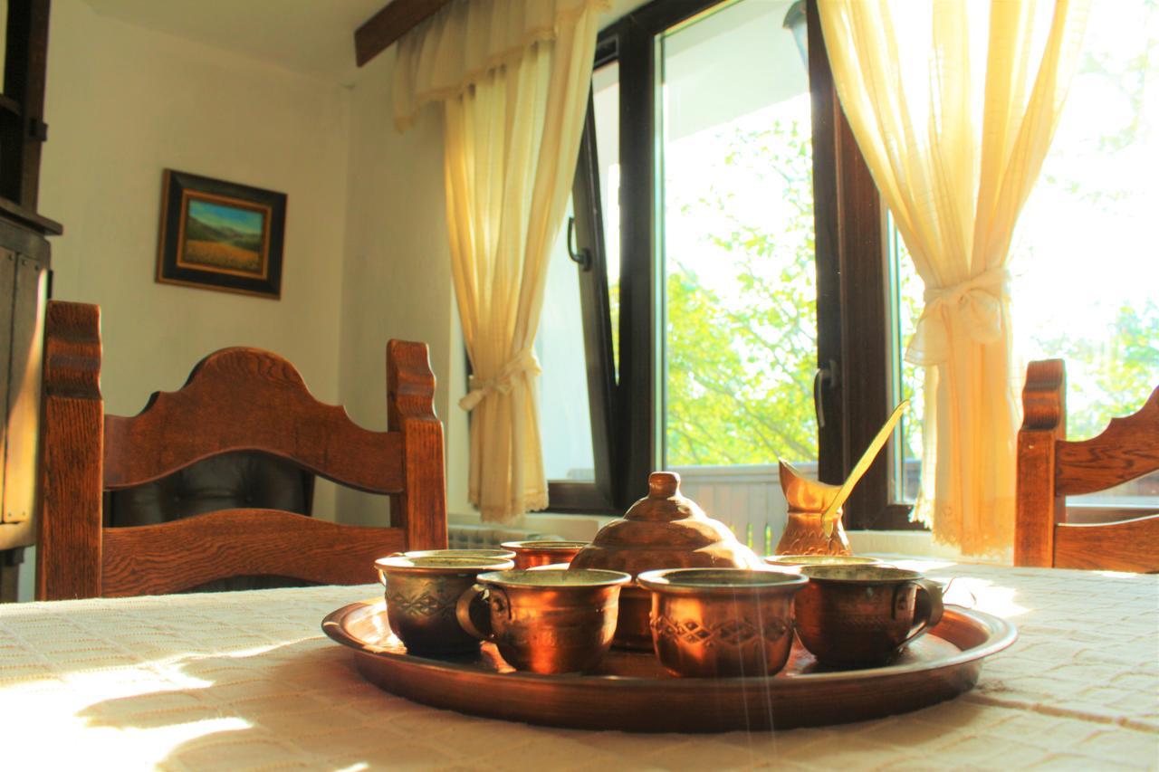 Hotel Sokay Τριάβνα Εξωτερικό φωτογραφία